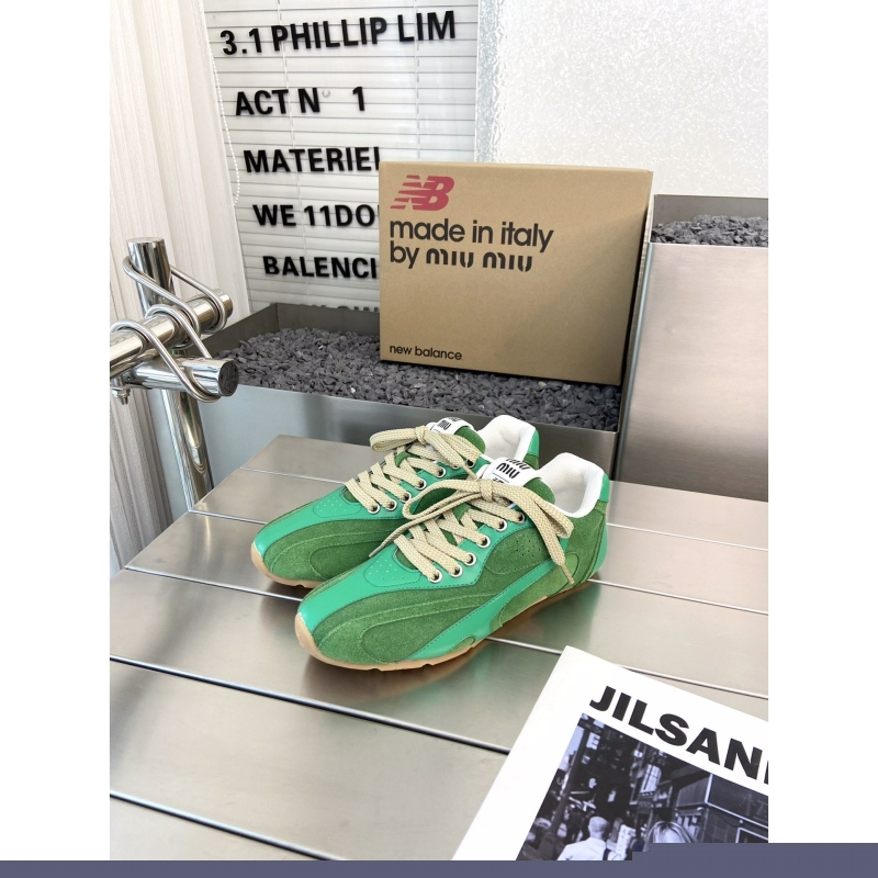 Miu Miu Casual Shoes